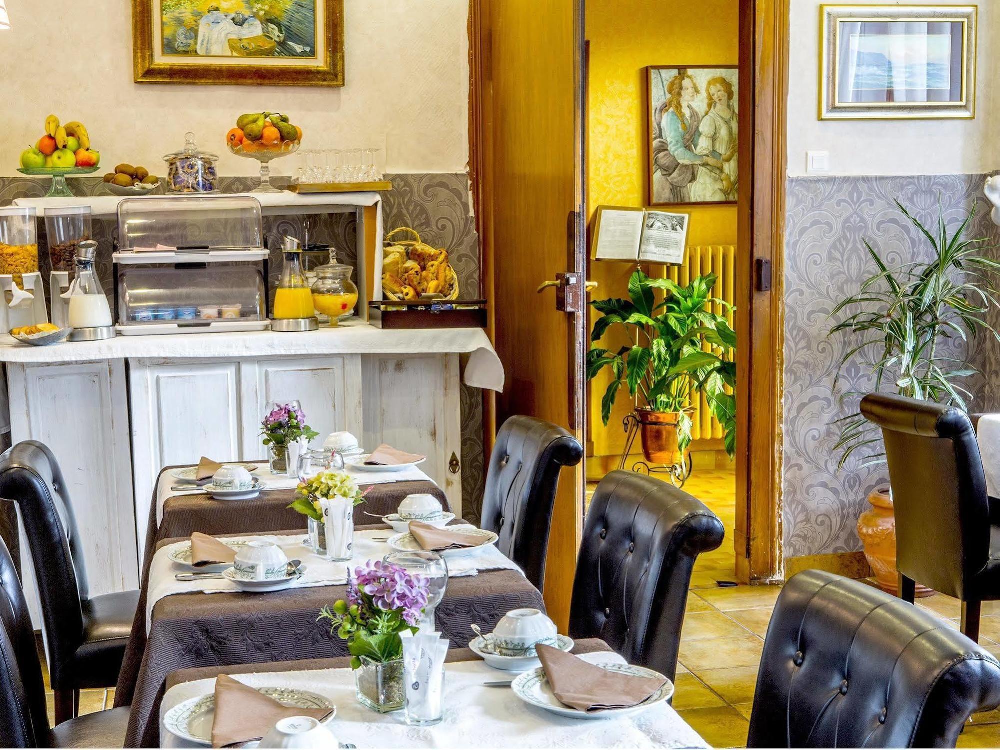 Logis Hôtel Restaurant La Tête Des Faux Le Bonhomme Extérieur photo