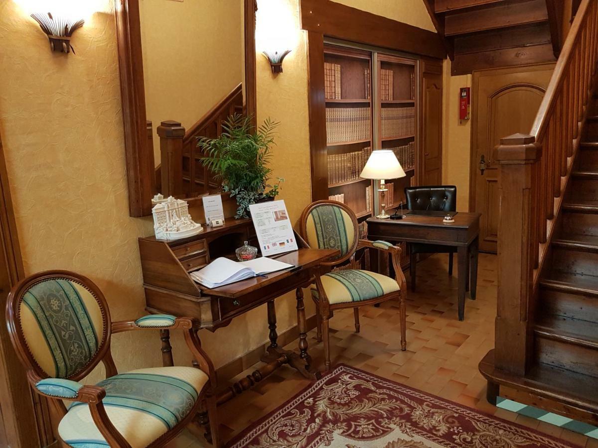 Logis Hôtel Restaurant La Tête Des Faux Le Bonhomme Extérieur photo